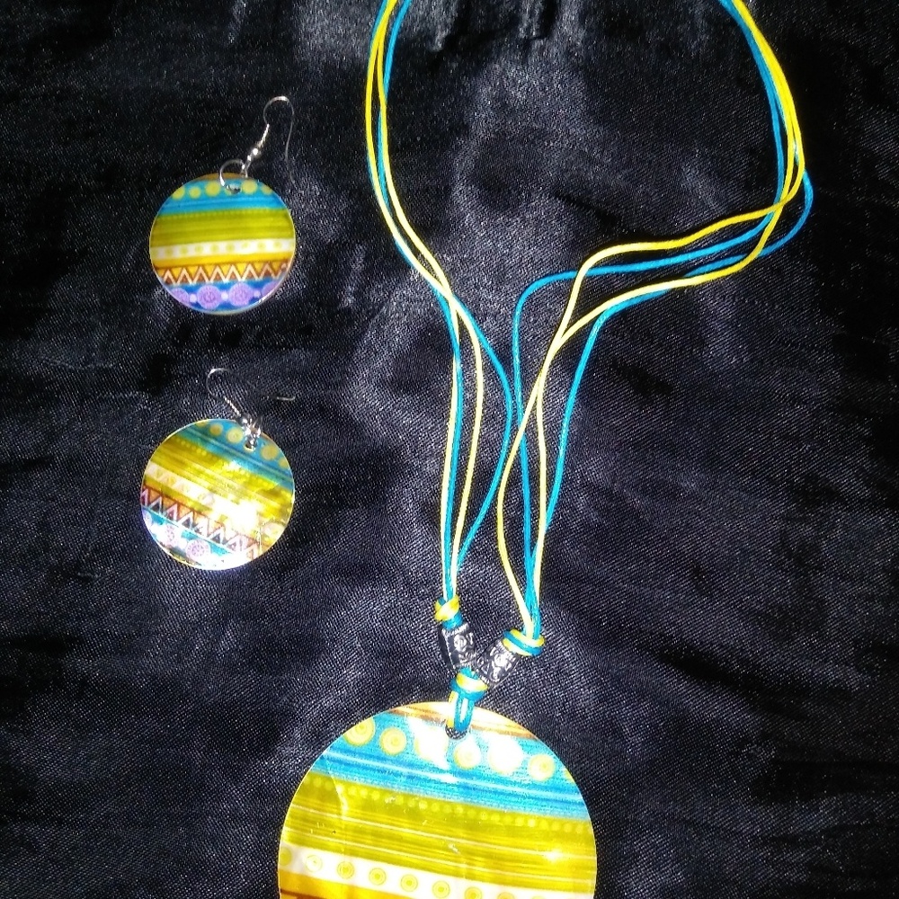 3pc Seashell Necklace Set